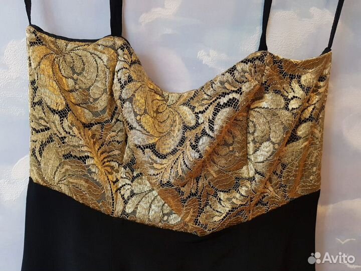 Платье вечернее