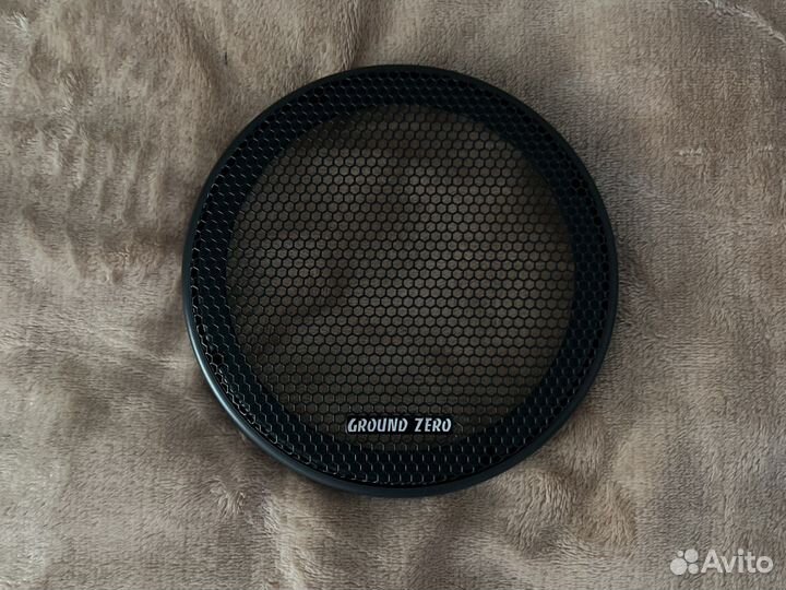 Защитная сетка для динамика