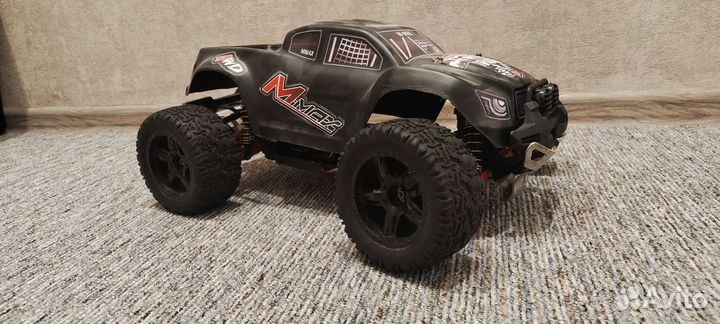 Машина на радиоуправлении 1 10