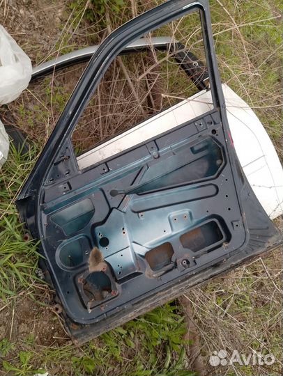 Дверь ваз 2110