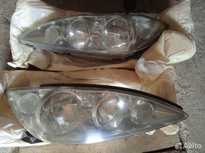 Фары на toyota camry 30