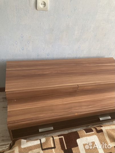 Тумба под телевизор