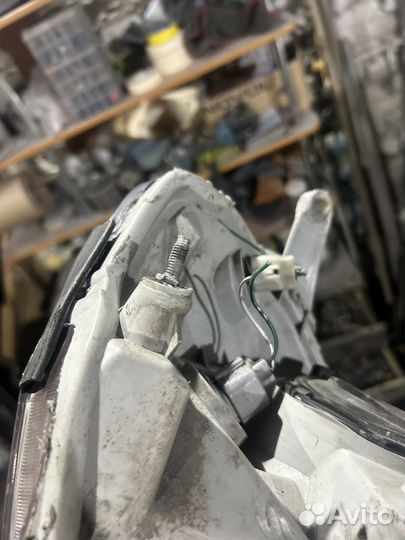 Фара левая Mark 2 110кузов