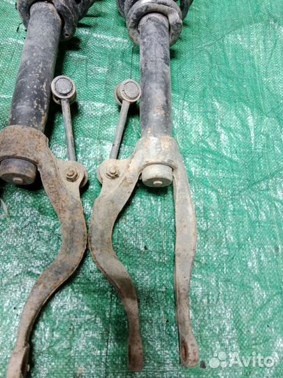 Мицубиси диамант амортизатор передний