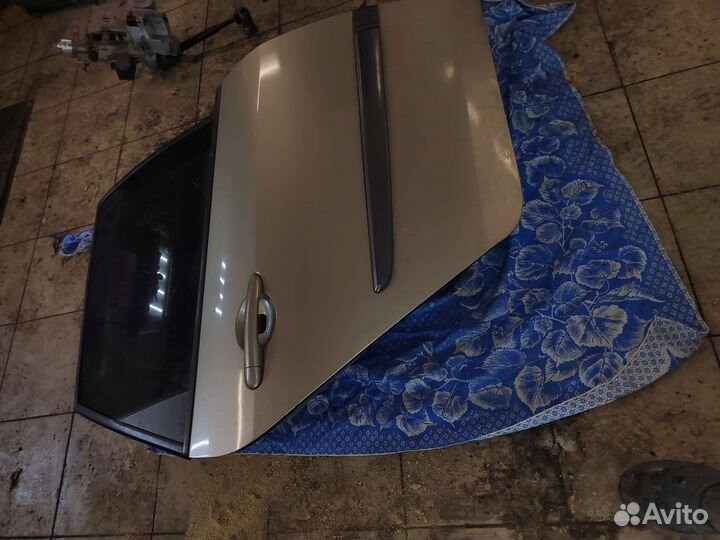 Дверь задняя правая renault granta scenic