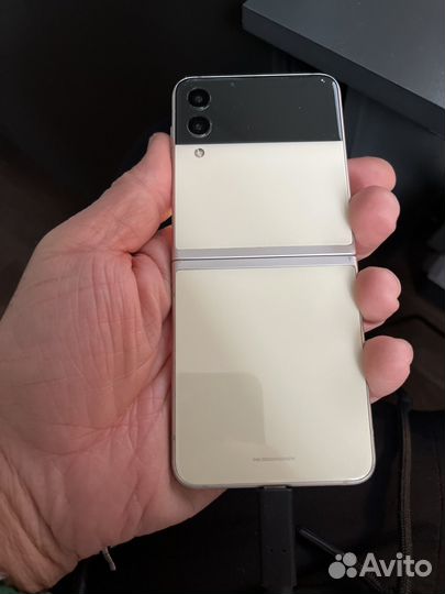 Samsung Galaxy Z Flip3 5G, 8/128 ГБ