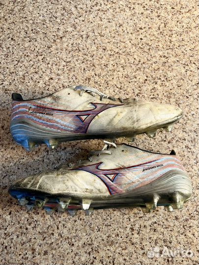 Бутсы футбольные mizuno