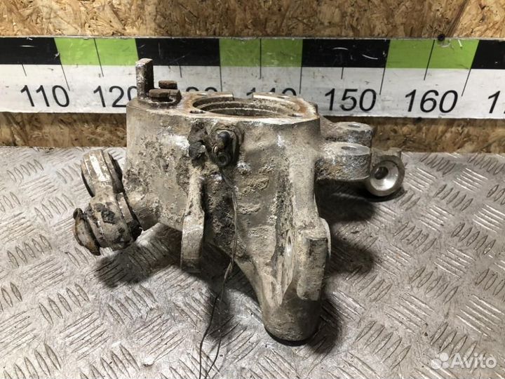 Кулак задний правый Bmw 7 f03 2008-2015