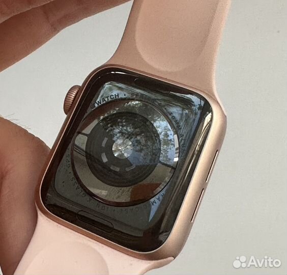 Часы Apple Watch 4 40 mm