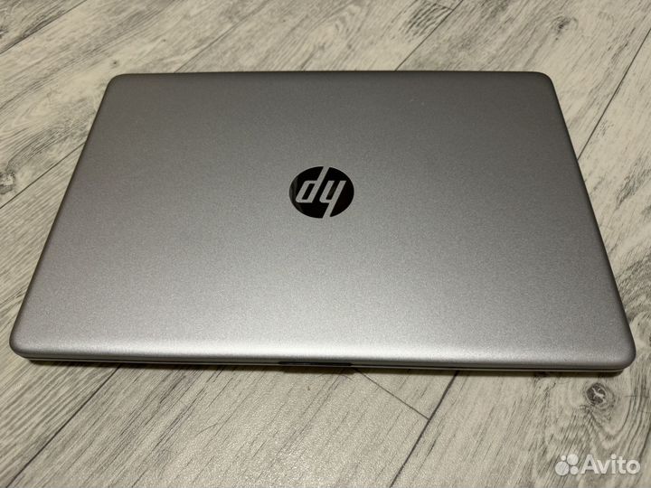 HP Pavilion 15/ GeForce MX110/ Core i3/ 8Gb