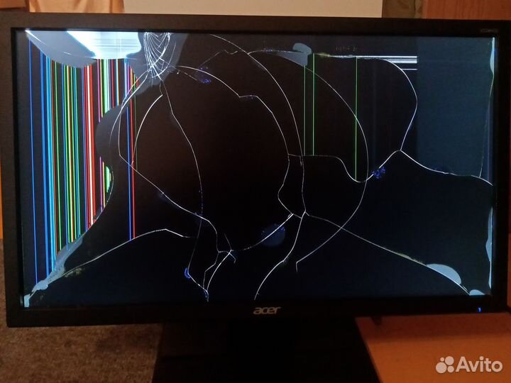 Мониторы acer V226 MGL, ViewSoniс, Samsung 721N