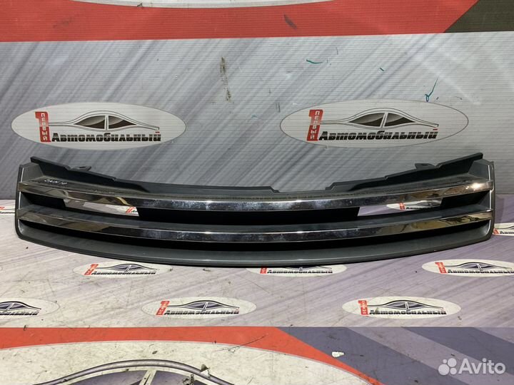 Решётка радиатора перед c Nissan Note E11 HR15DE