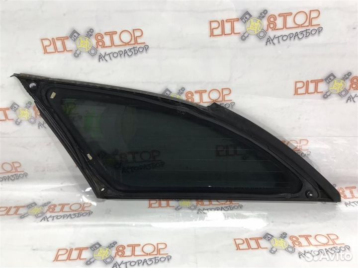 Стекло багажника правое Nissan Primera (P12) 2002