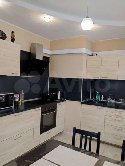 3-к. квартира, 77,4 м², 2/13 эт.