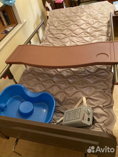 Кровать для лежачих больных с электроприводом