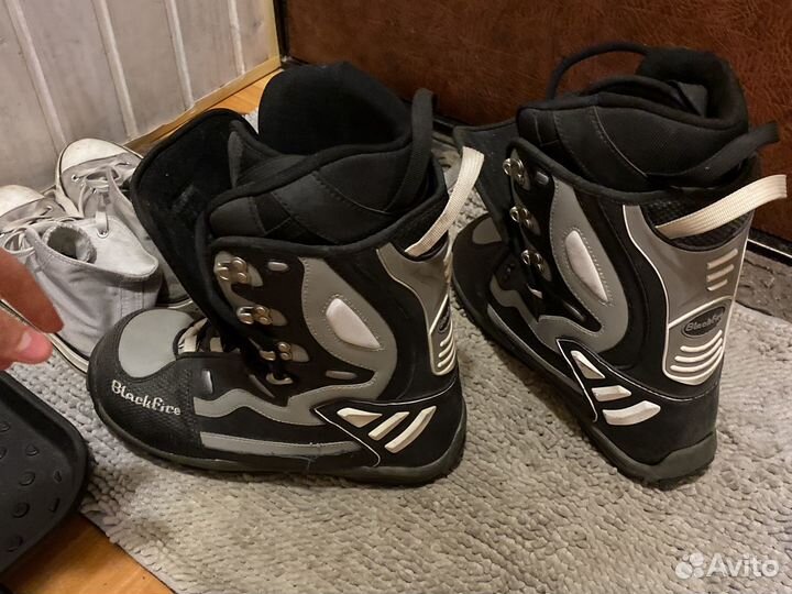 Сноубордические ботинки