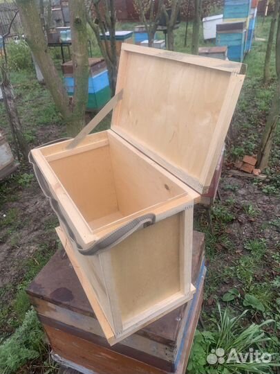 Рамконос для рамок и роевни для пчёл