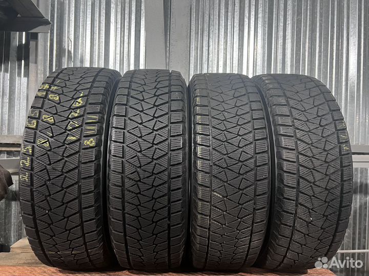 Bridgestone Blizzak DM-V2 225/65 R17 102Q