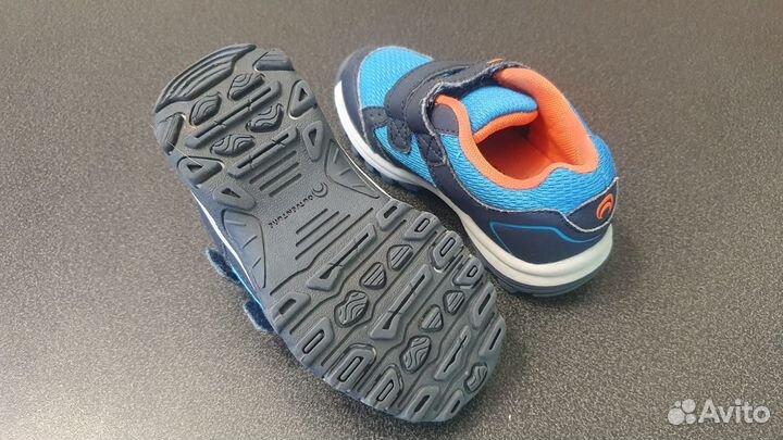 Детская обувь