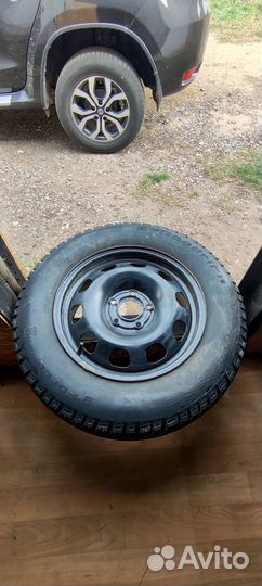 Bfgoodrich G-Force Stud 215/65 R16
