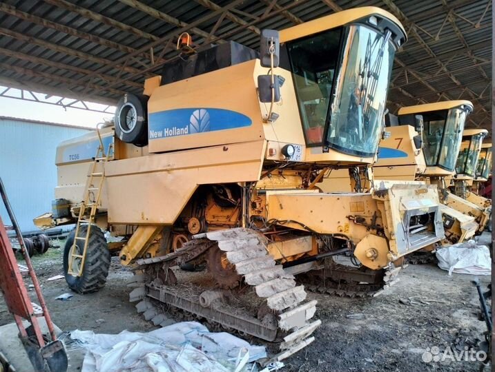 Комбайн New Holland TC 56, 2005
