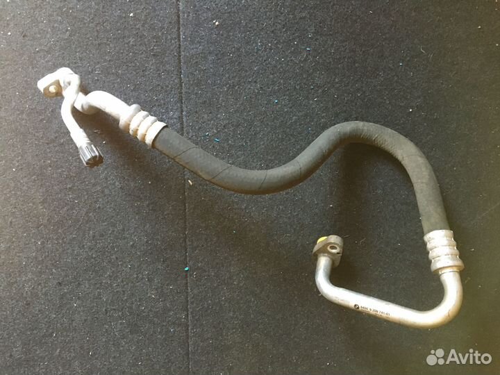 Трубка кондиционера BMW E87 2010