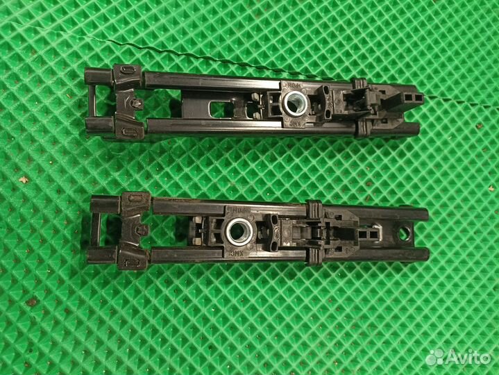 Регулятор ремня безопасности Skoda Octavia A5