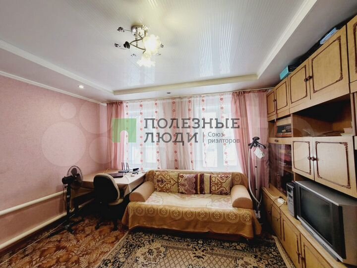 Дом 53 м² на участке 3 сот.