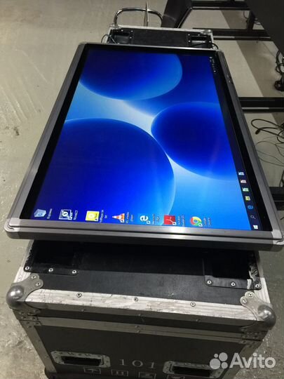 Сенсорные дисплеи 43