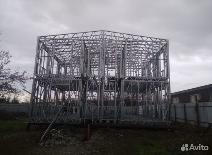 Лстк каркас торгово-офисного здания площадью 242 м