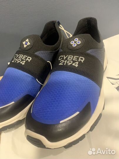 Кроссовки zara 39 новые