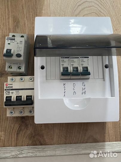 Короб, щит распределительный, автоматы