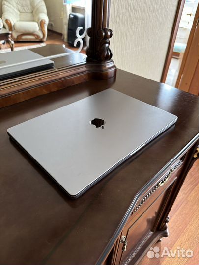 Macbook pro 16 m1 16gb