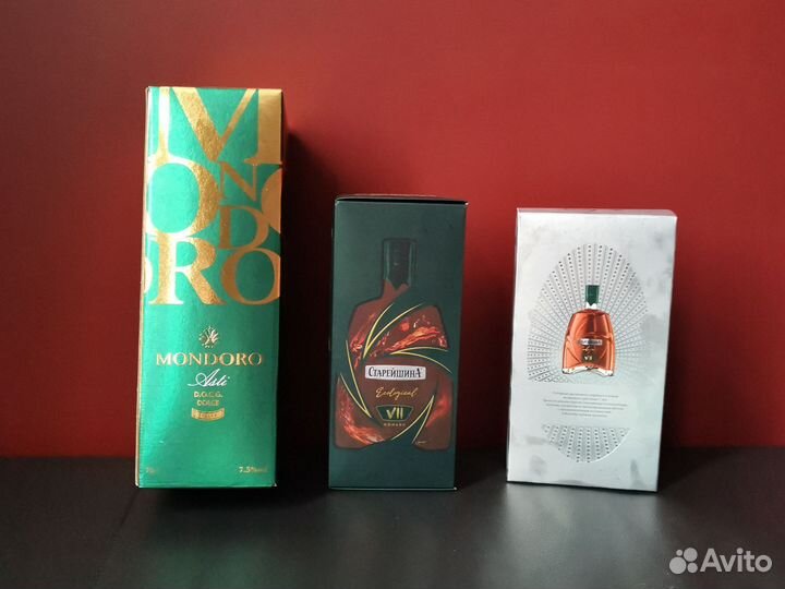 Пустая коробка от Mondoro Asti коньяка Старейшина