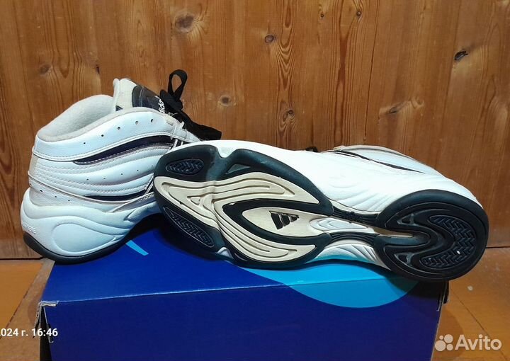 Кроссовки мужские