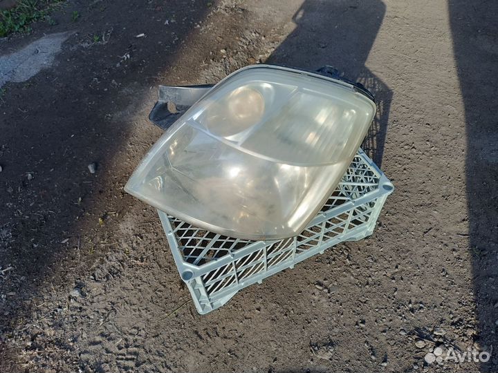Фара левая и правая Киа Пиканто 1