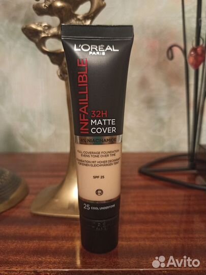Тональный крем Loreal Paris, тон 25