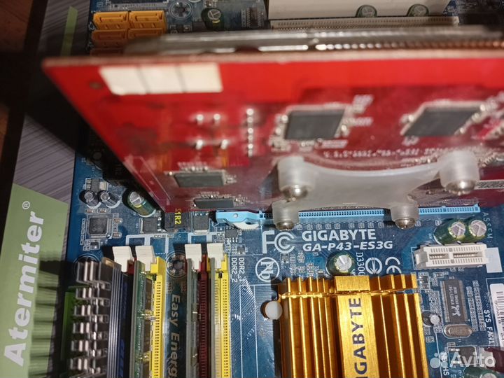 Комплект Intel Core quad q9300 (4*2.5 Ghz)