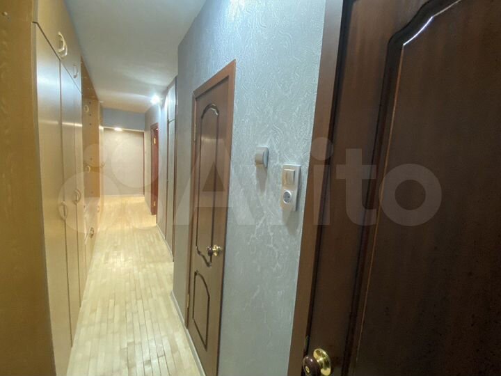 3-к. квартира, 70 м², 6/9 эт.