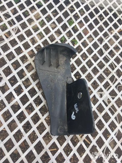 Накладка (кузов наружные) Фольксваген Пассат Б5+