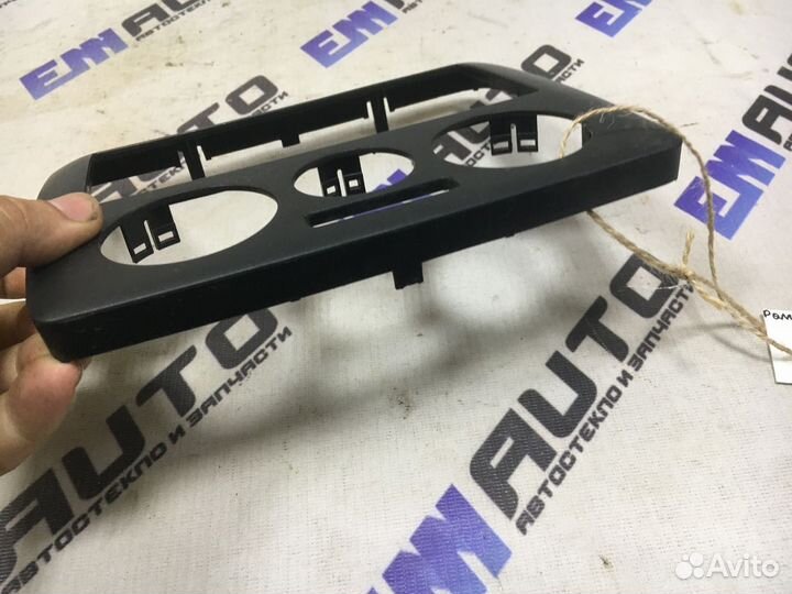 Рамка магнитолы Шкода Октавия тур