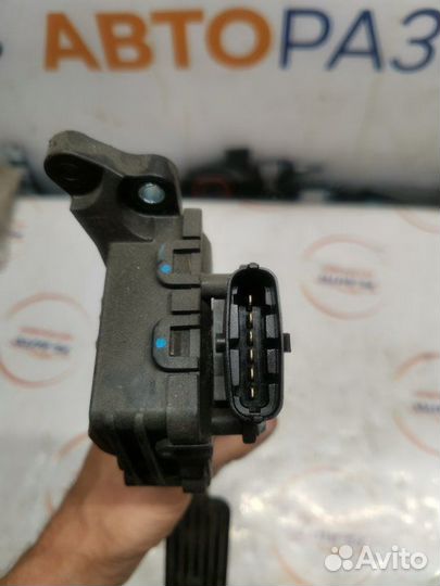 Педаль газа Ssangyong Action New 2.0 дизель 2013