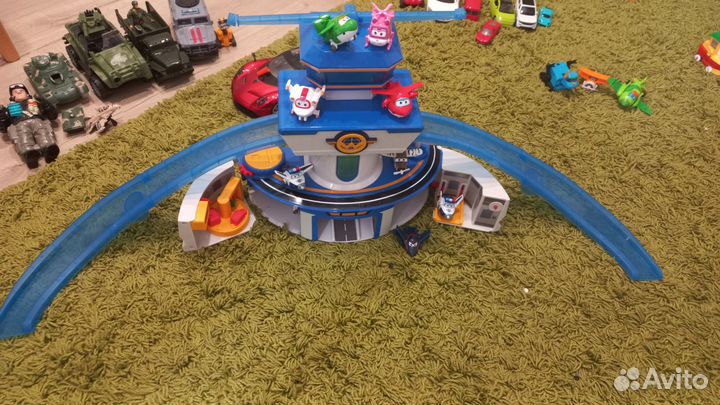 Супер крылья и база