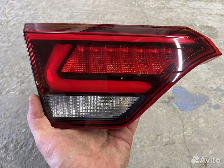 Фонарь задний внутренний левый Kia RIO 4 2017-2020