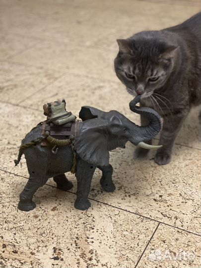 Игрушка слон