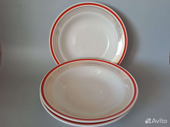 Тарелки суповые глубокие СССР вфз