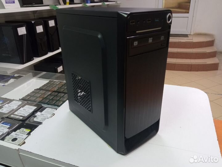 Игровой компьютер 