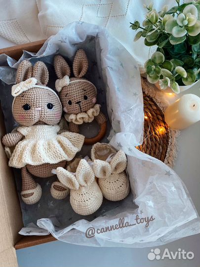 Игрушка погремушка пинетки набор babybox