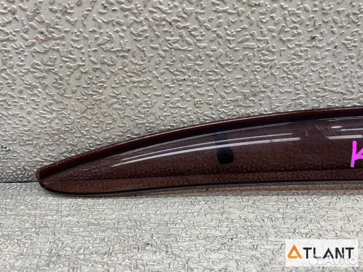 Ветровик задний правый nissan march