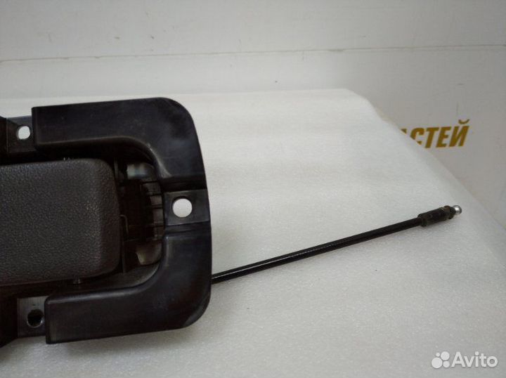 Ручка складывания сиденья правая Hyundai Tucson 4